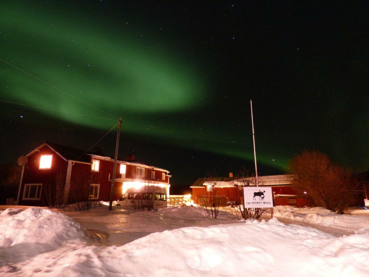 The Friendly Moose Hotel Overtornea Bagian luar foto
