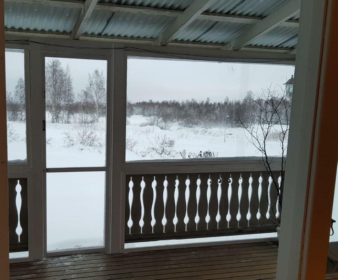 The Friendly Moose Hotel Overtornea Bagian luar foto